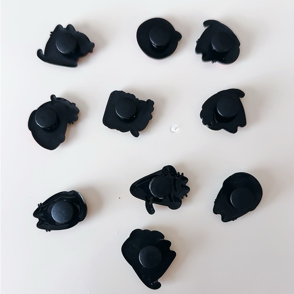 10 pieces of Pusheen charms Crocs bundle - Picture 3 of 3